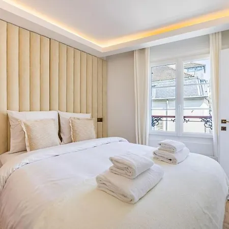 Apartment 1bedroom Sacree Coeur Place Du Tertre Montmartre